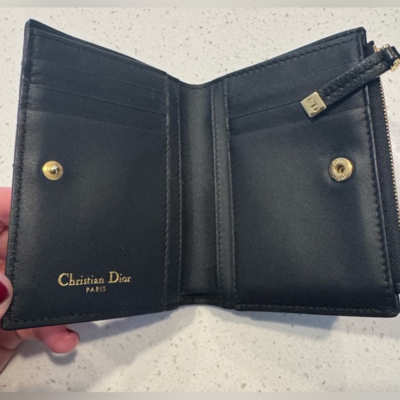 Dior Caro Dahlia black supple calfskin small wallet - Picture 2 of 6